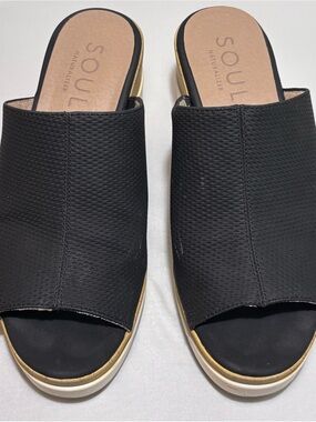 SOUL Naturalizer Black Slide Mules with Cork Trim